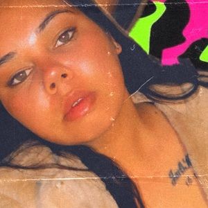 Meet your Posher, Keisha